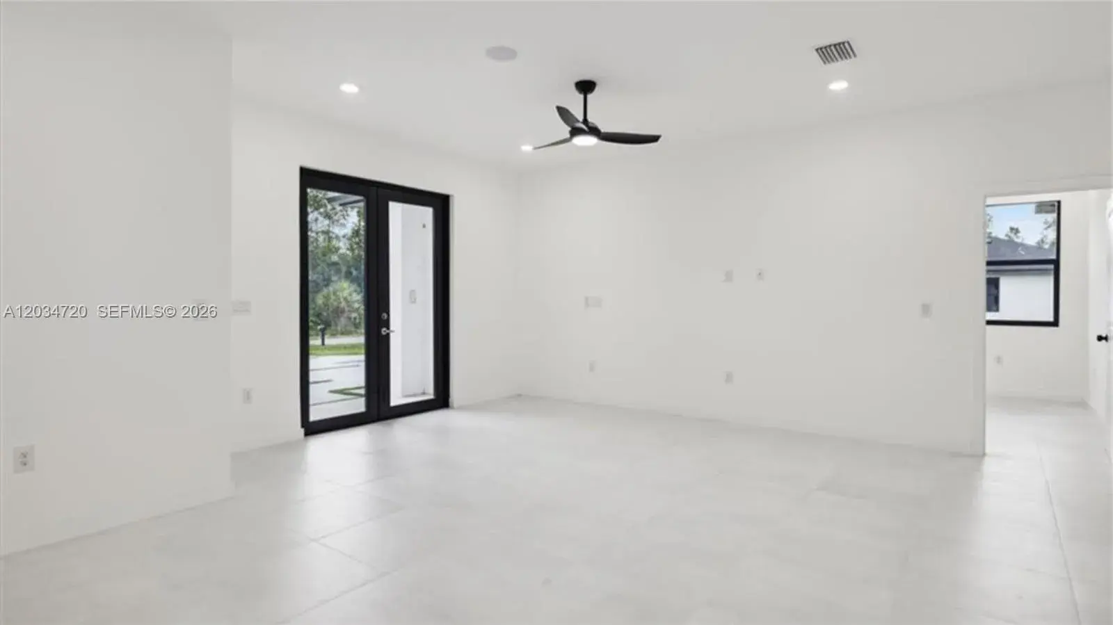 1310 Jefferson Ave, Lehigh Acres FL 33972