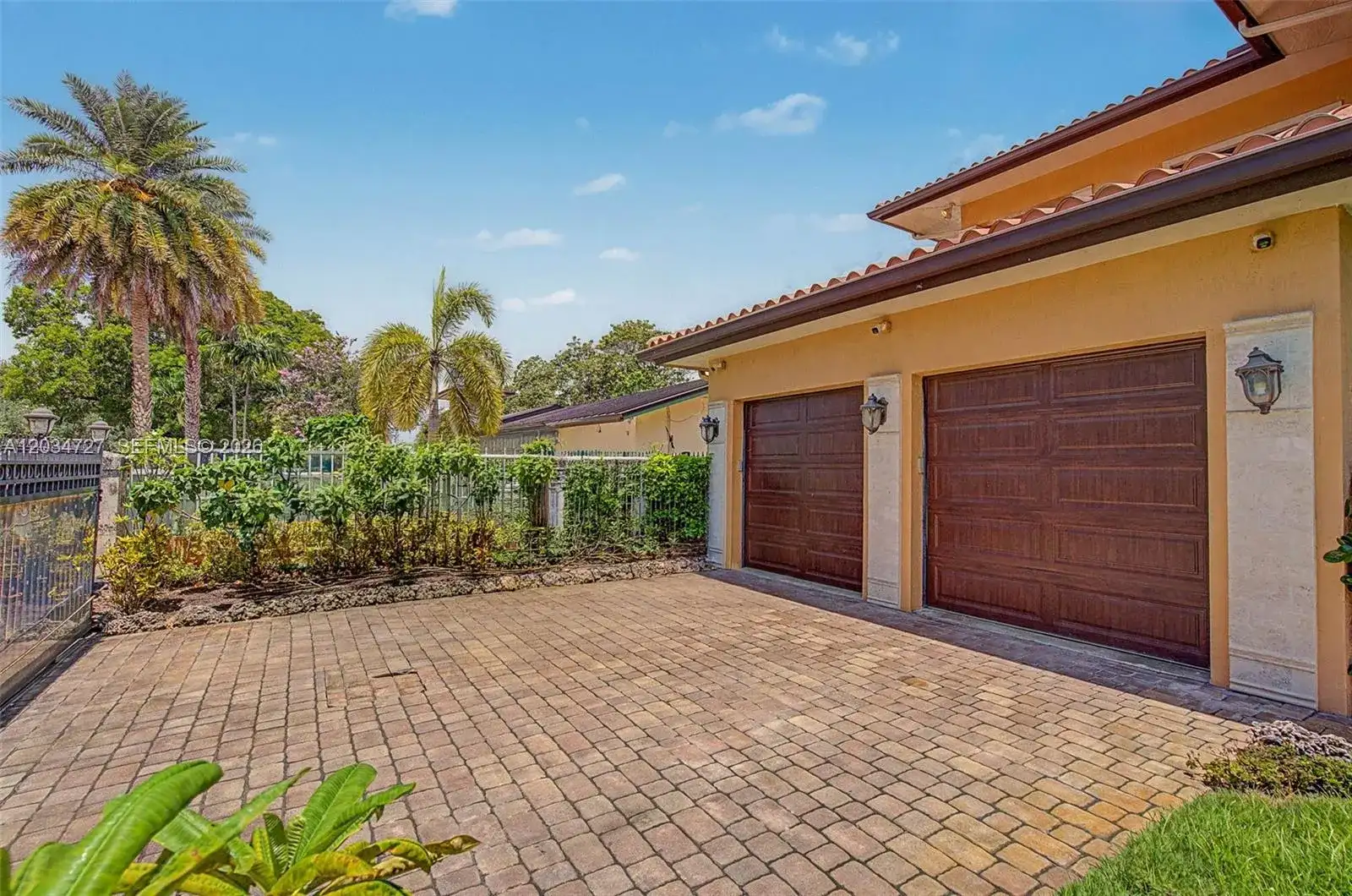 4251 SW 11th St, Miami FL 33134 photo 3