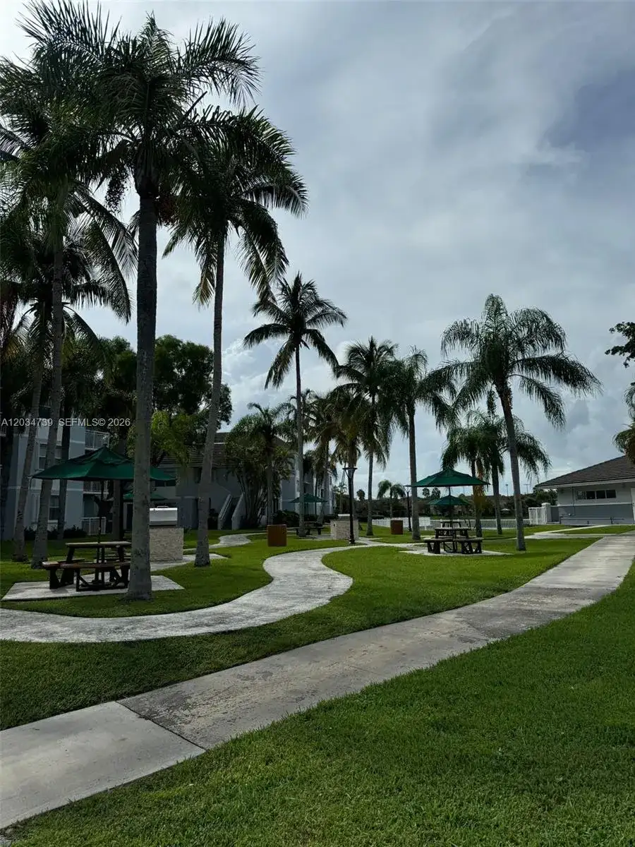 8660 SW 212th st # 108, Cutler Bay FL 33189 photo 2