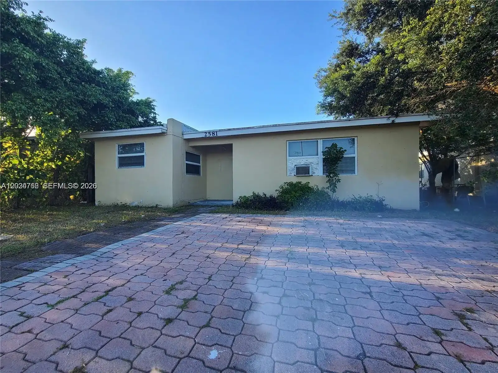 2581 NW 13th Ct, Fort Lauderdale FL 33311