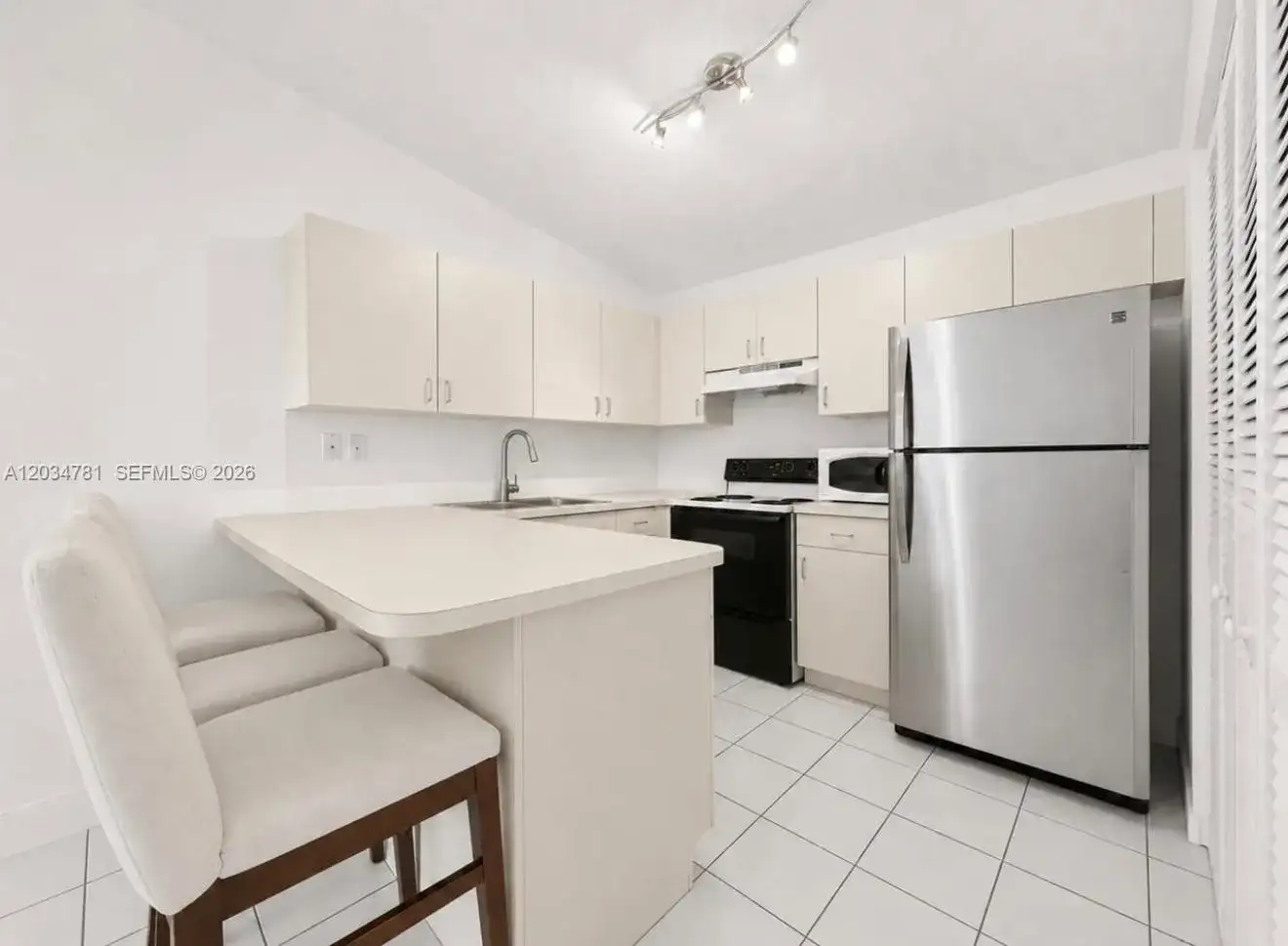 7611 SW 153rd Ct # 204, Miami FL 33193 photo 5