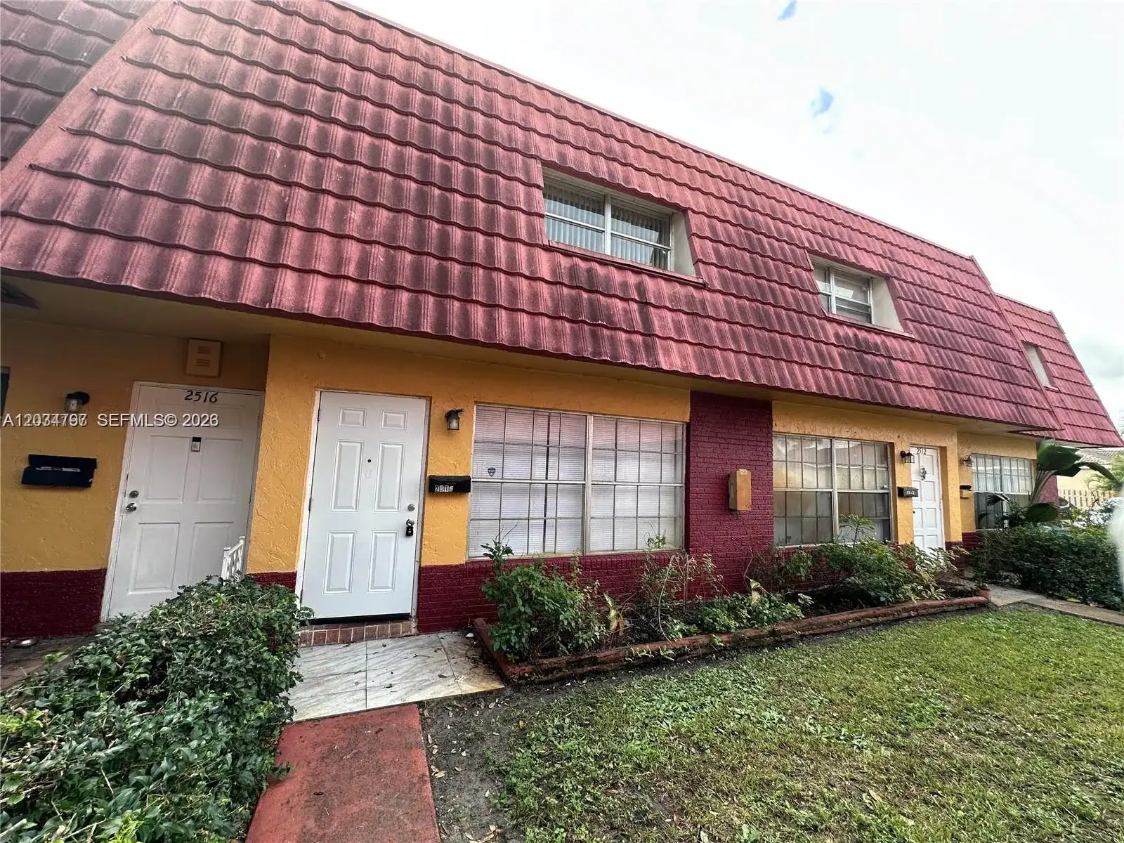 2514 NW 52nd Ave # 22C, Lauderhill FL 33313