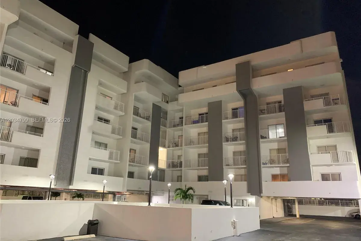 395 NE 21st St # 403, Miami FL 33137