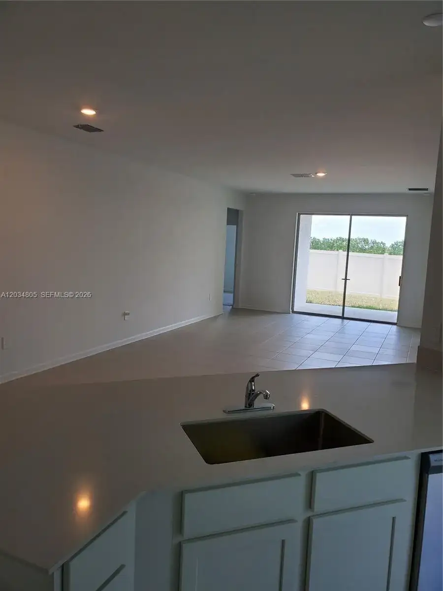 2455 BLUESTONE RD, Other City - In The State Of Florida FL 33844 photo 5