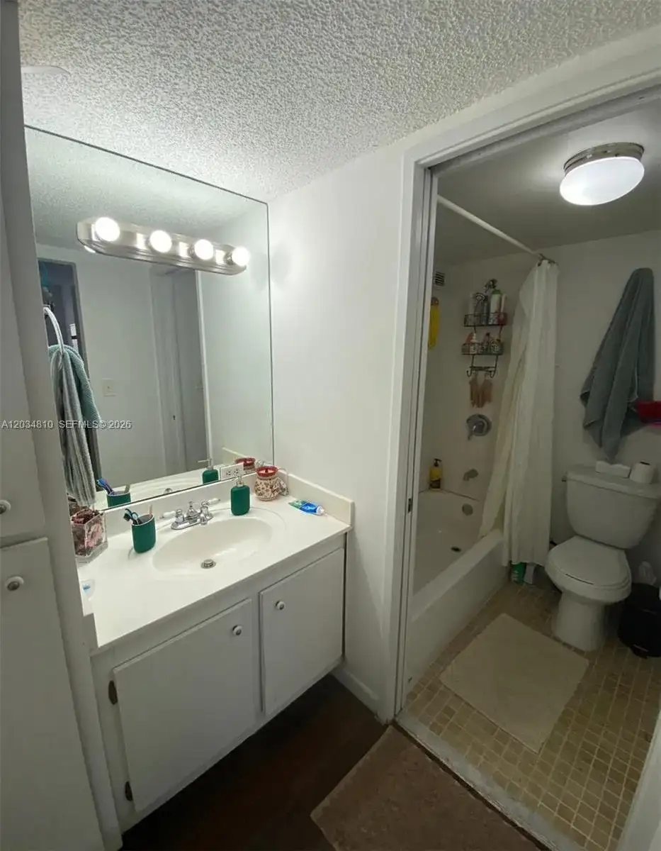 16909 N Bay Rd # 1009, Sunny Isles Beach FL 33160 photo 4