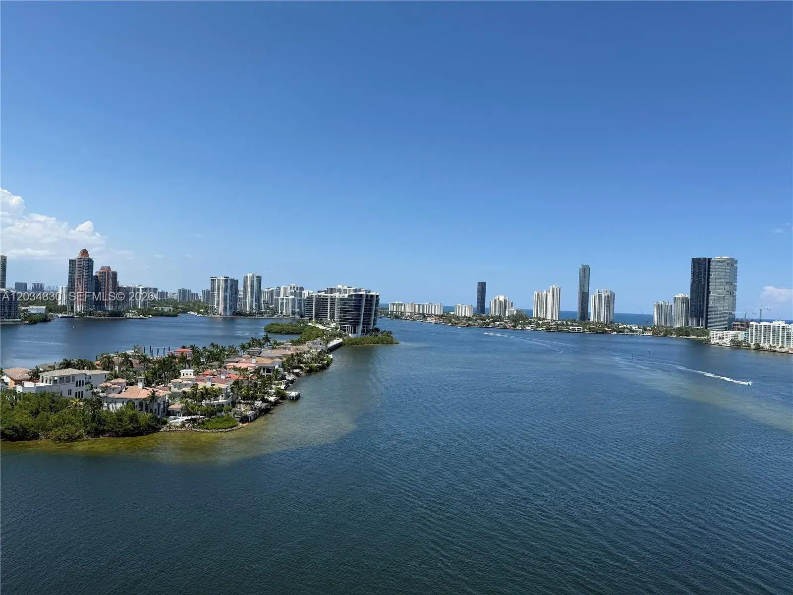 2800 Island Blvd # 1803, Aventura FL 33160