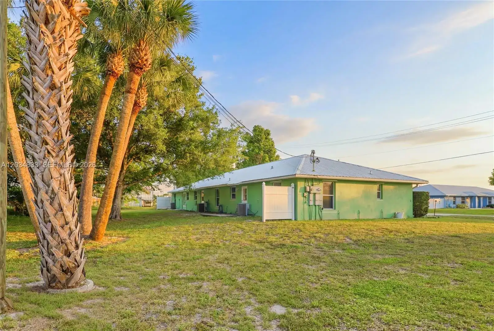 810 SW 2nd St, Okeechobee FL 34974 photo 4