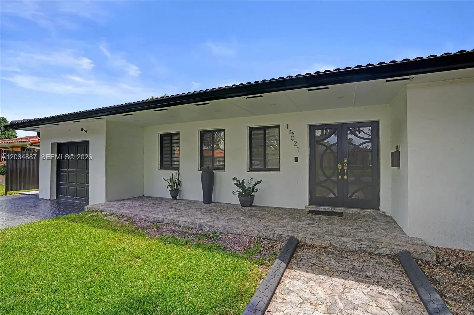 14021 Cypress Ct, Miami Lakes FL 33014