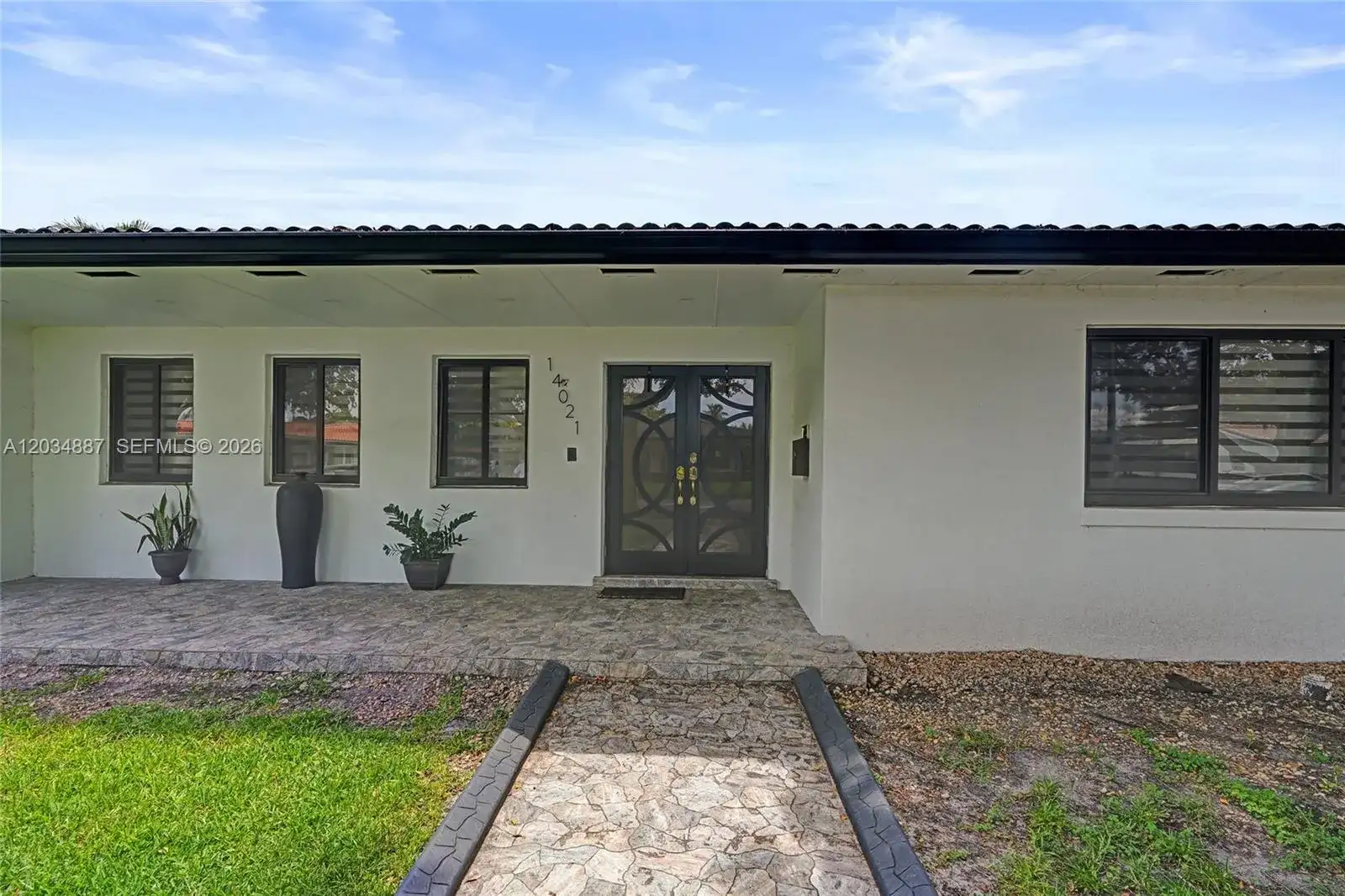 14021 Cypress Ct, Miami Lakes FL 33014 photo 5