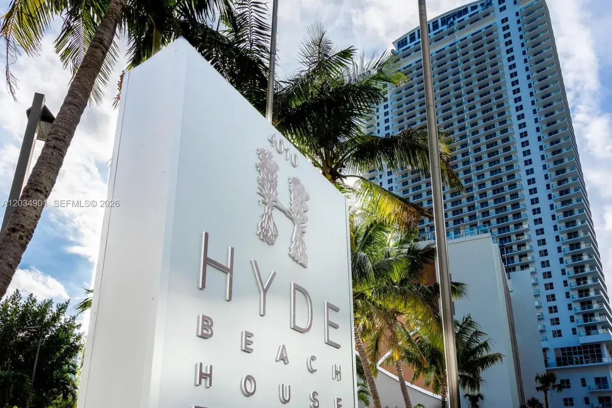 4010 S Ocean Dr # T3705, Hollywood FL 33019
