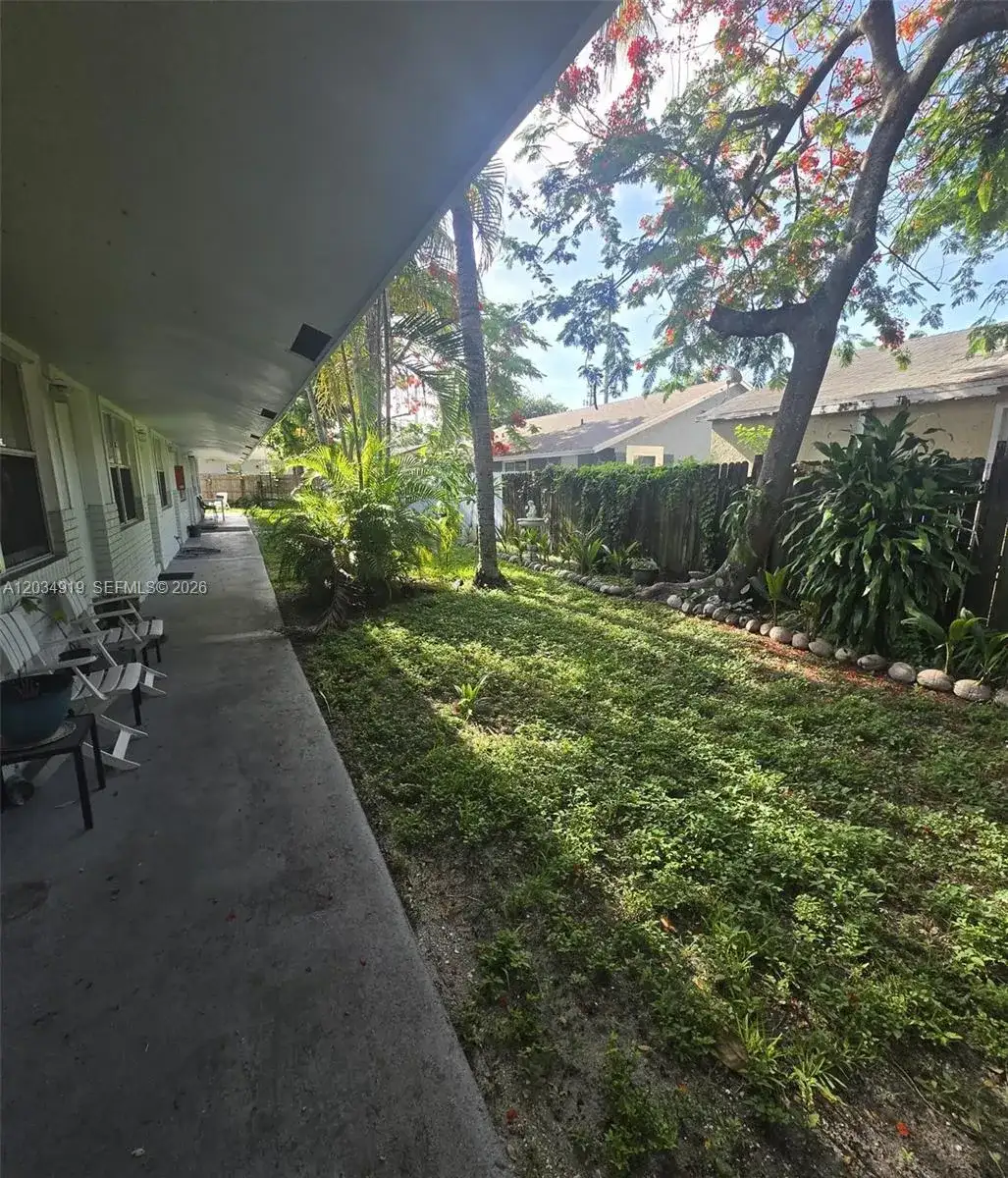 1106 NE 5th Ave # 4, Fort Lauderdale FL 33304 photo 2