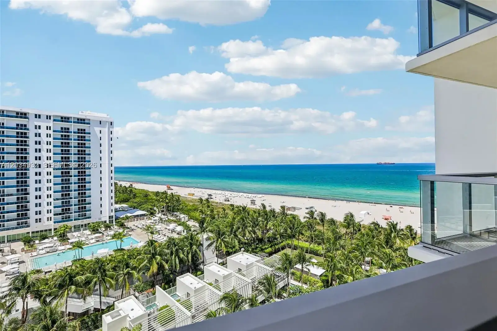 2201 Collins Ave # 1019, Miami Beach FL 33139 photo 2