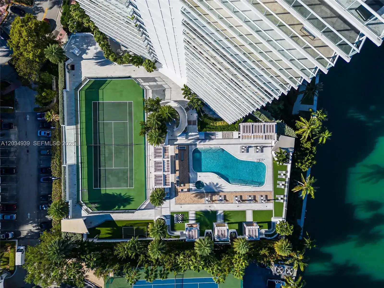 10 Venetian Way, Miami Beach FL 33139 photo 4