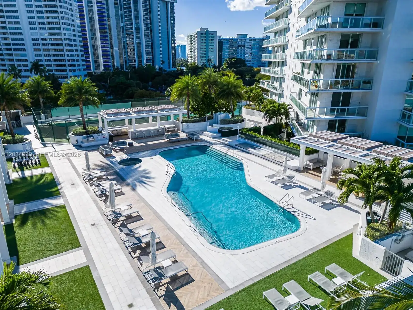 10 Venetian Way, Miami Beach FL 33139 photo 5