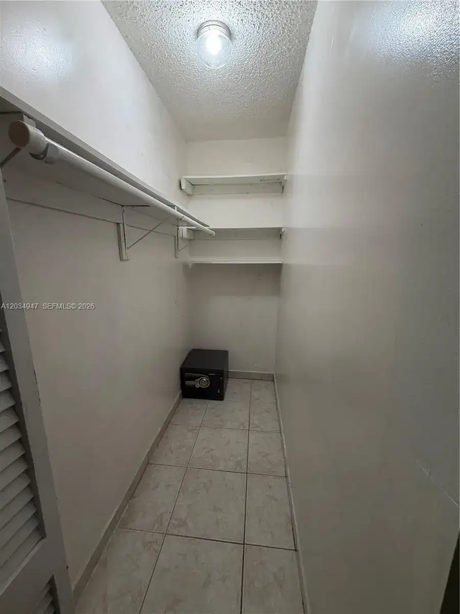 15431 SW 101st Ave, Miami FL 33157 photo 5