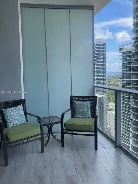 1010 Brickell Ave # 3810, Miami FL 33131 photo 5