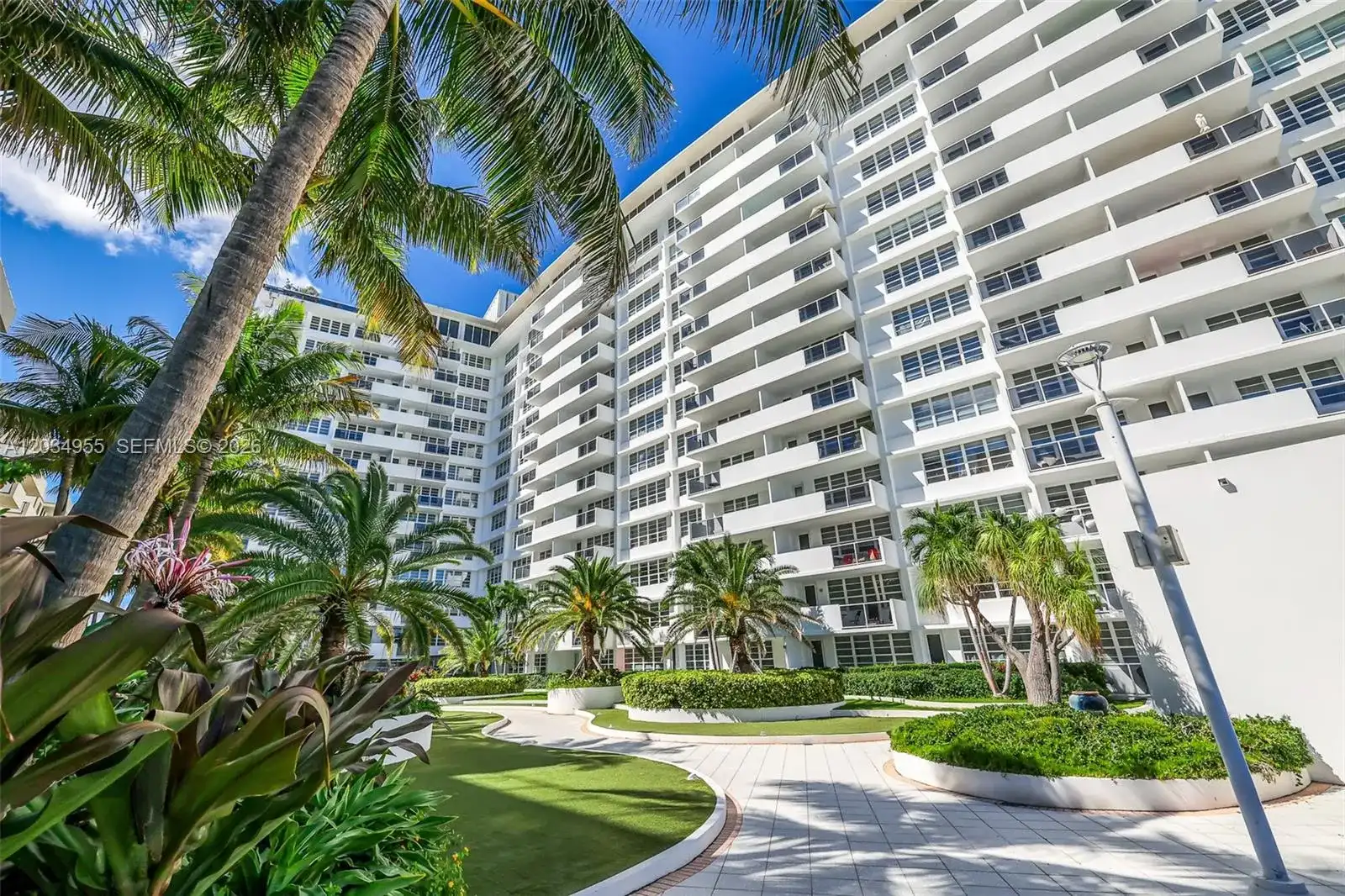 100 Lincoln Rd # 502, Miami Beach FL 33139