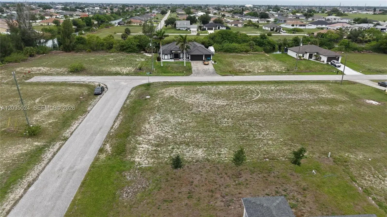 2009 NW 2ND AVE, Cape Coral FL 33993 photo 5