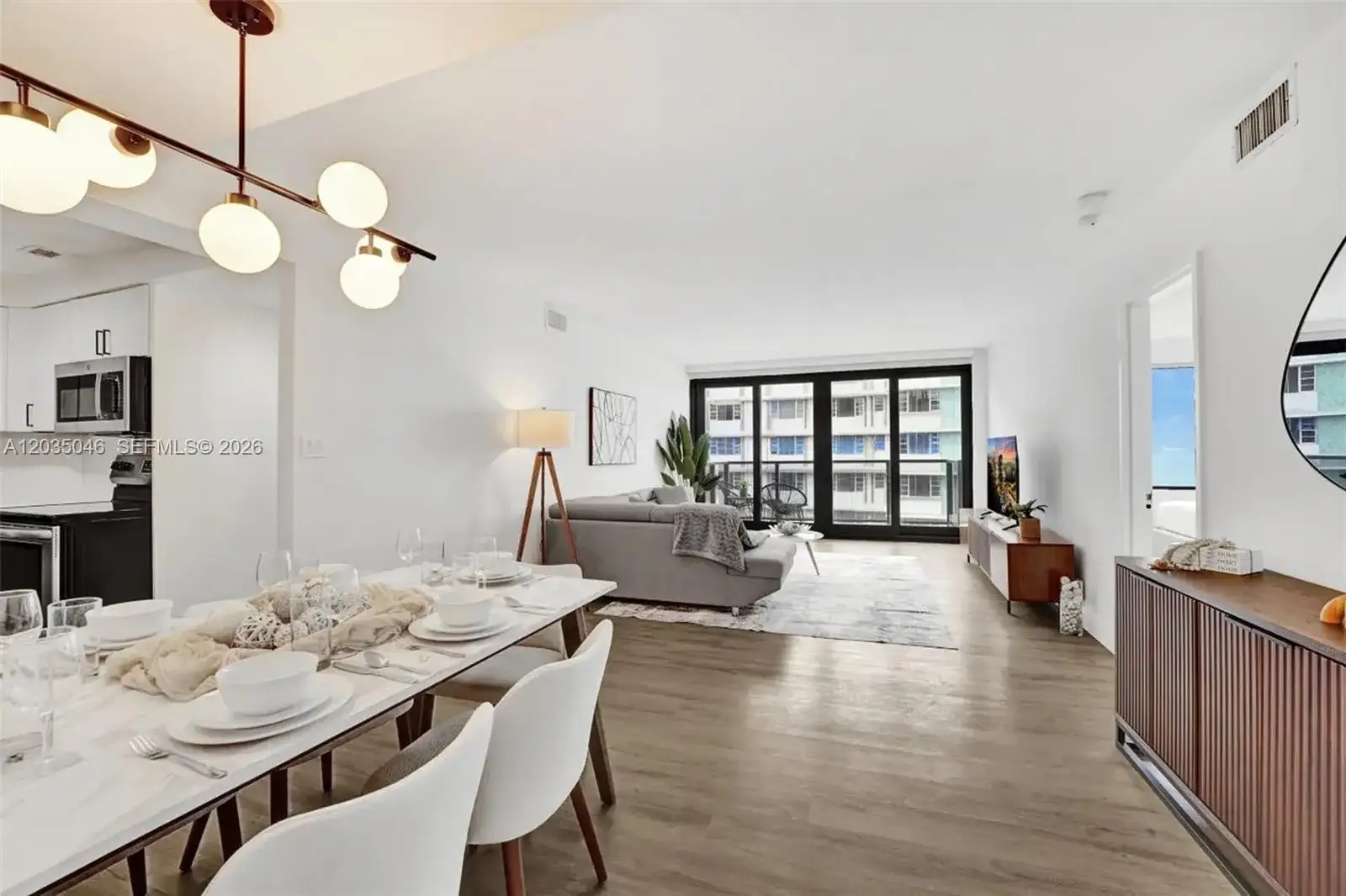 5225 Collins Ave # 1606, Miami Beach FL 33140 photo 4