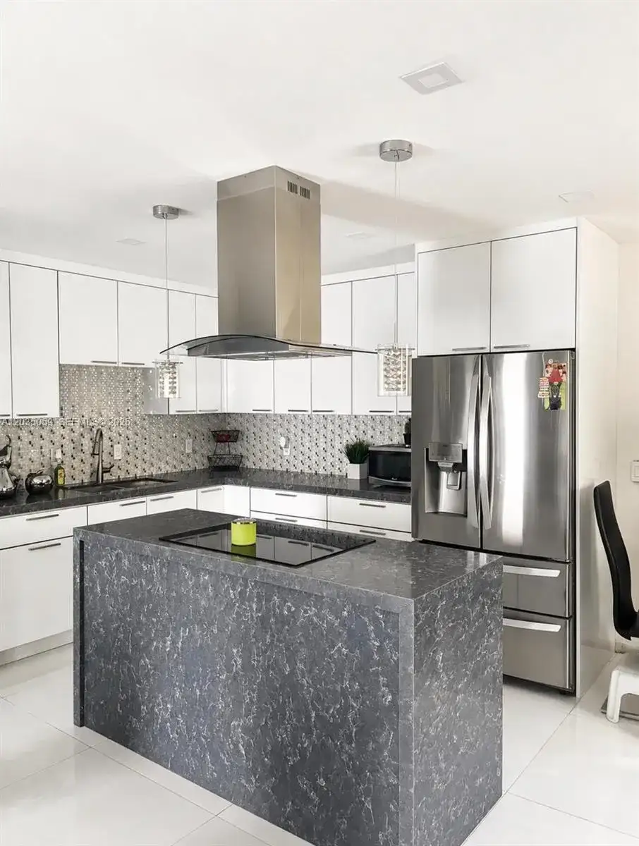 1220 N 71st Ter, Hollywood FL 33024 photo 4