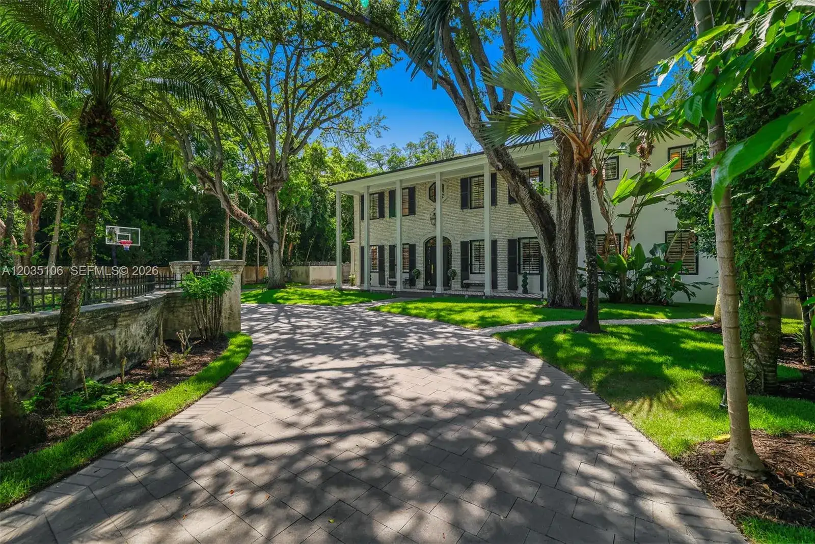 3120 Brickell Ave, Miami FL 33129 photo 4