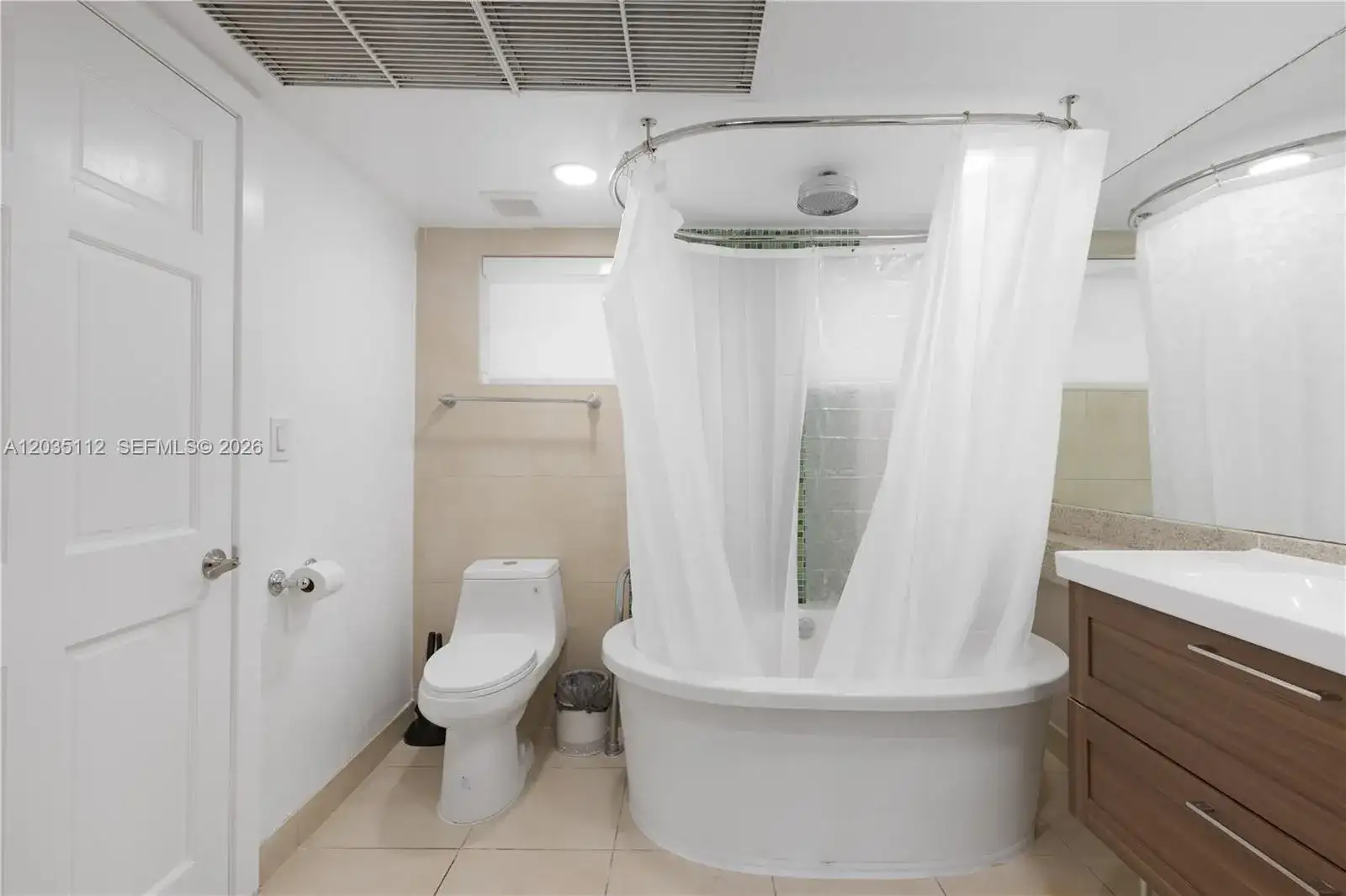 1024 Ocean Dr # A402, Miami Beach FL 33139 photo 3