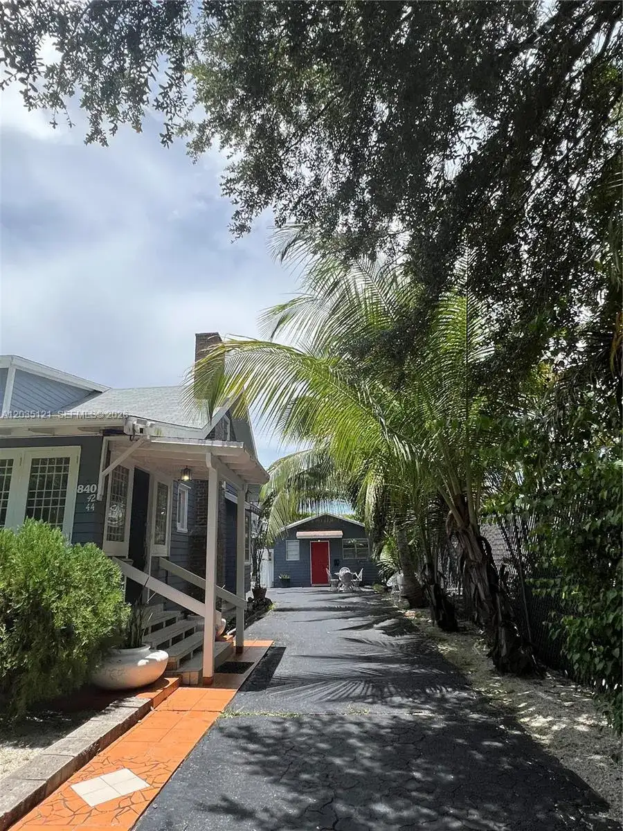 840 SW 13th Ave, Miami FL 33135 photo 3