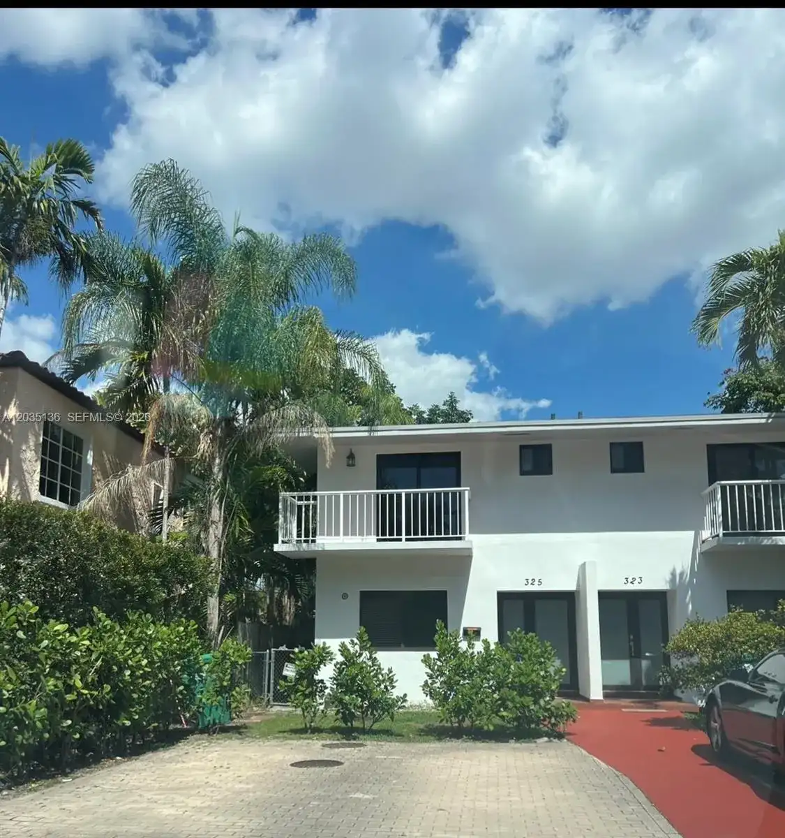 325 MENORES AVE, Coral Gables FL 33134 photo 2
