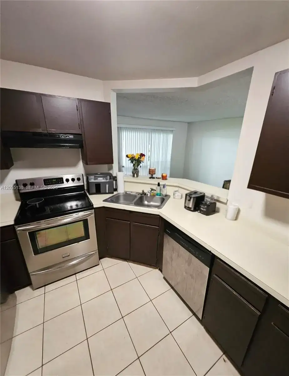 3465 NW 44th St # 103, Oakland Park FL 33309 photo 5