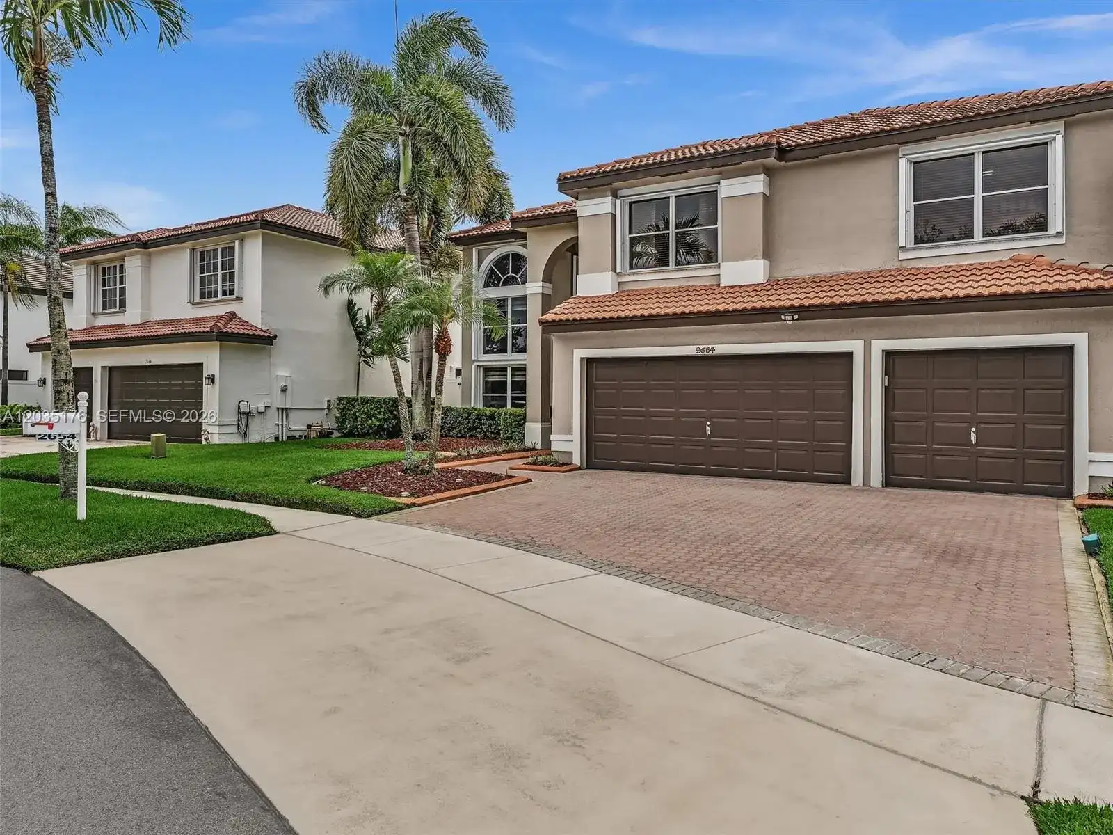 2654 SW 181st Ter, Miramar FL 33029 photo 2