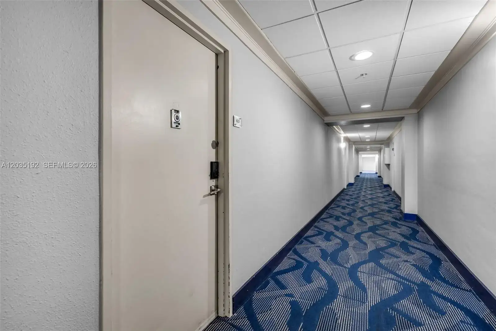 19370 Collins Ave # 823, Sunny Isles Beach FL 33160 photo 2