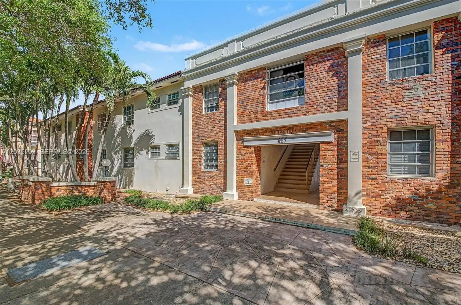 427 Anastasia Ave # 11, Coral Gables FL 33134