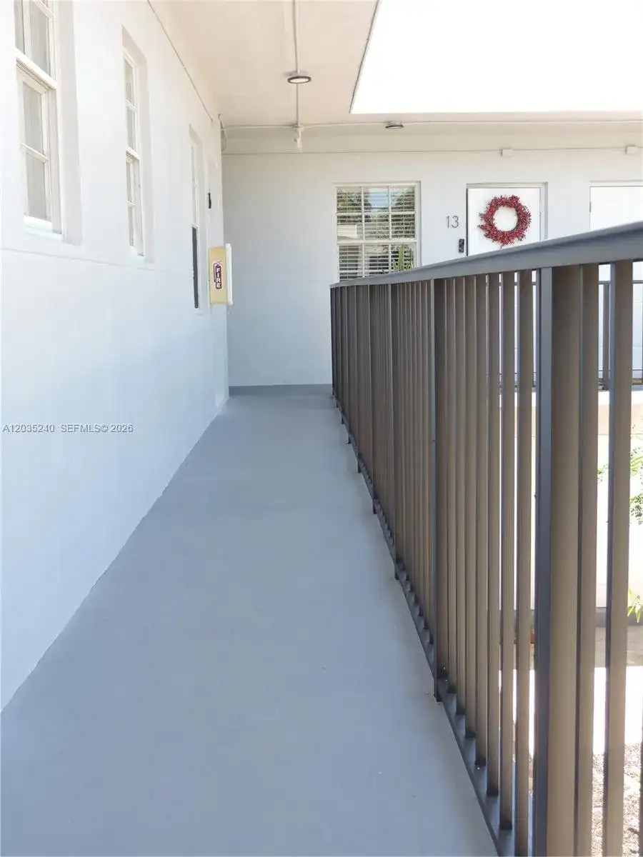 3615 Thomas Ave # 11, Miami FL 33133 photo 4