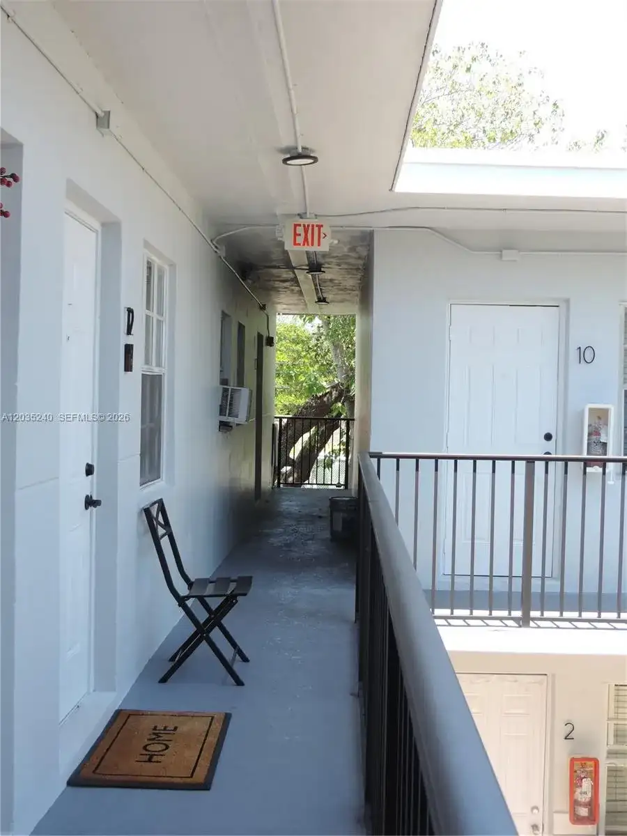 3615 Thomas Ave # 11, Miami FL 33133 photo 5
