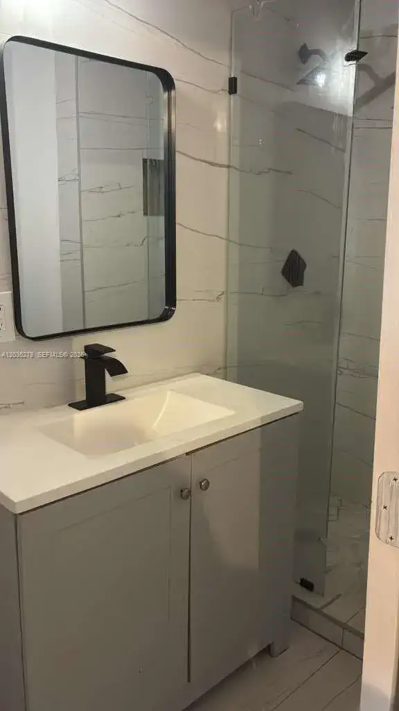 5950 NW 114th St- Efficiency 1,, Hialeah FL 33012 photo 5