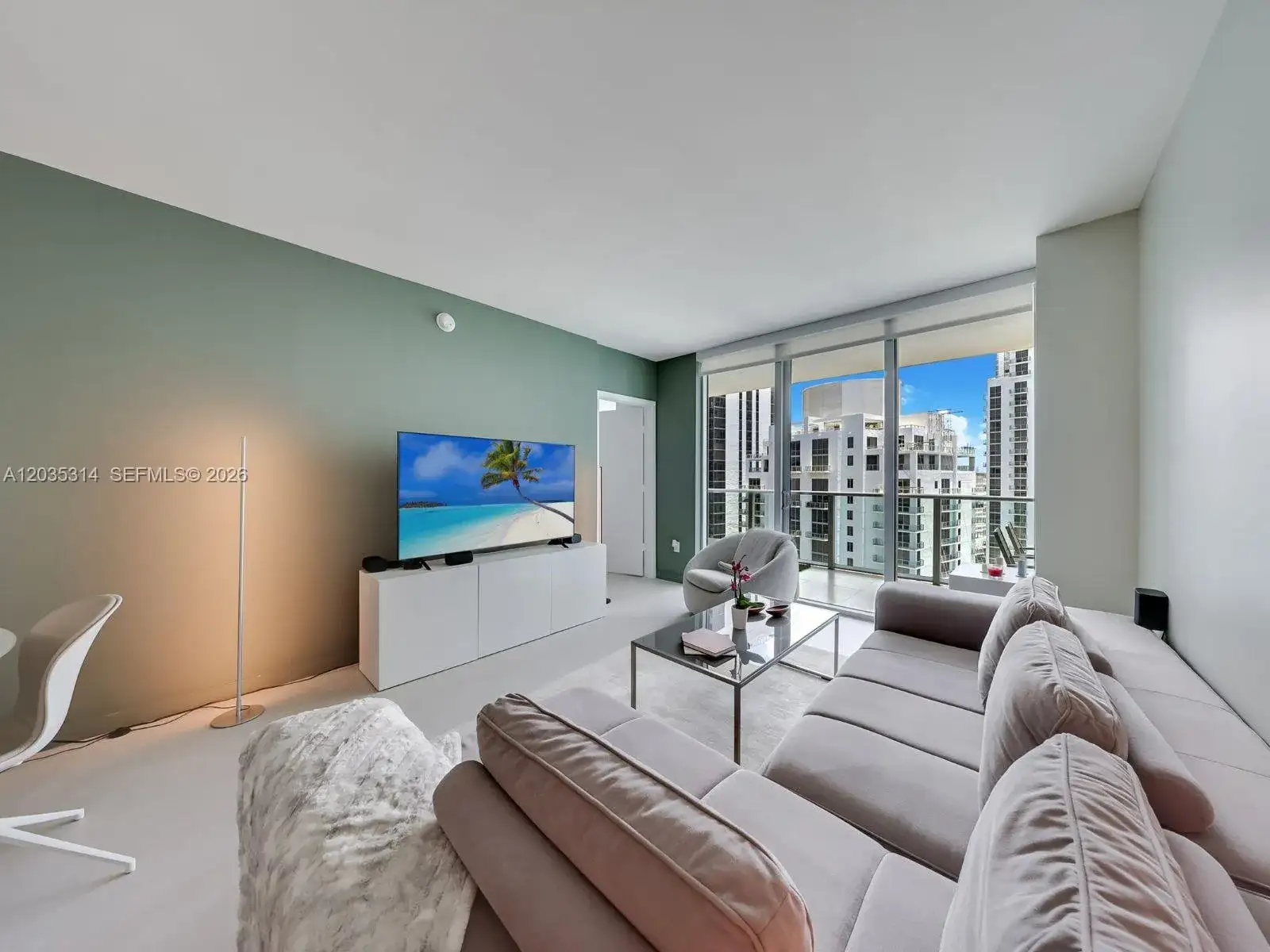 1100 S Miami Ave # 3411, Miami FL 33130 photo 3