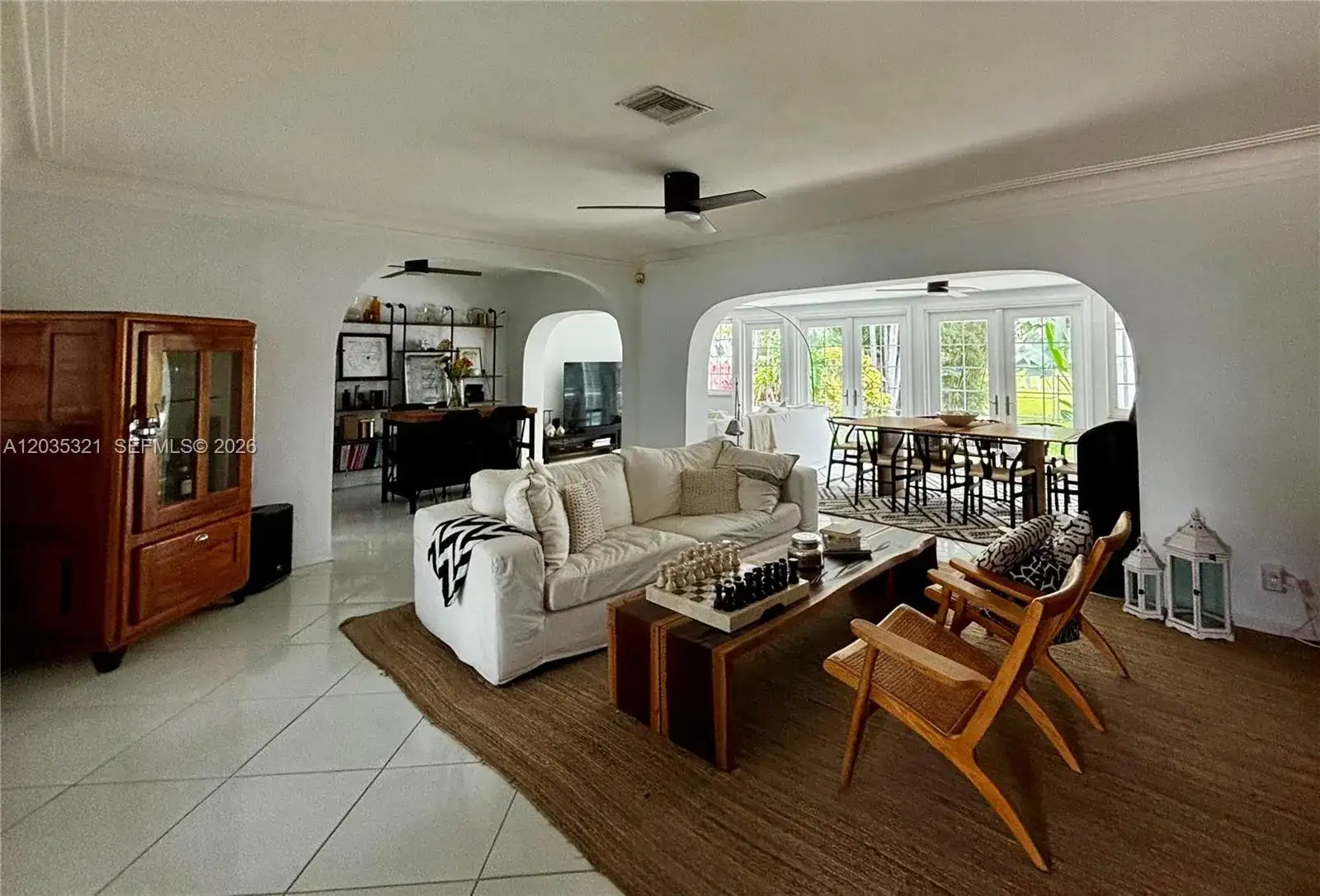 745 S Shore Dr, Miami Beach FL 33141 photo 2