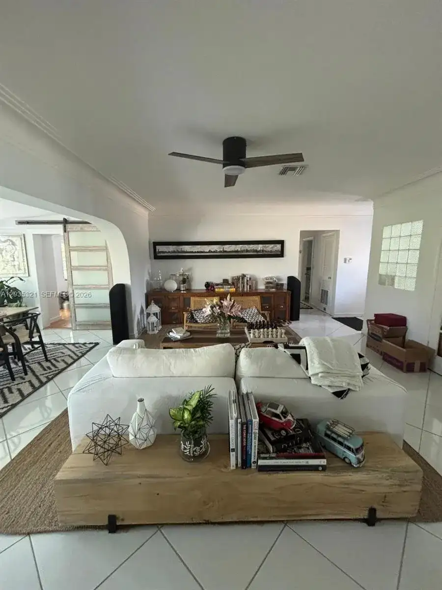 745 S Shore Dr, Miami Beach FL 33141 photo 5
