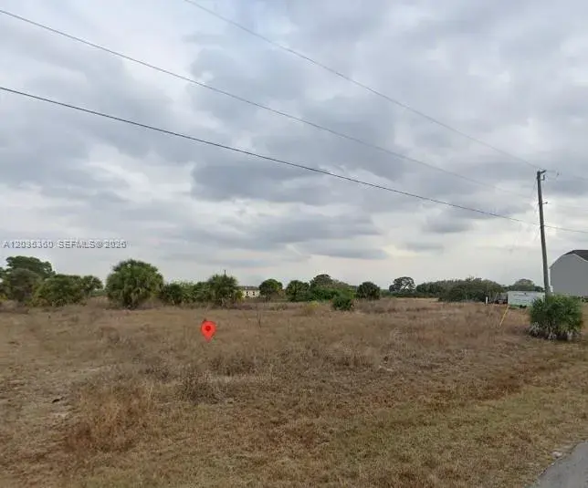 8017 Mangrove Cir, La Belle FL 33935