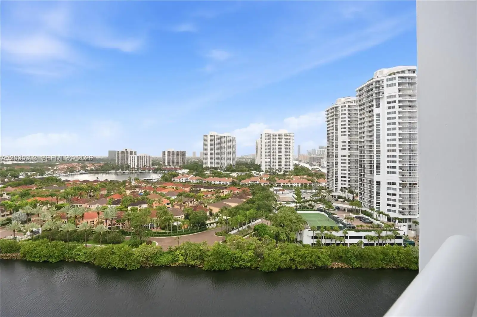 20505 E Country Club Dr # 1739, Aventura FL 33180 photo 2