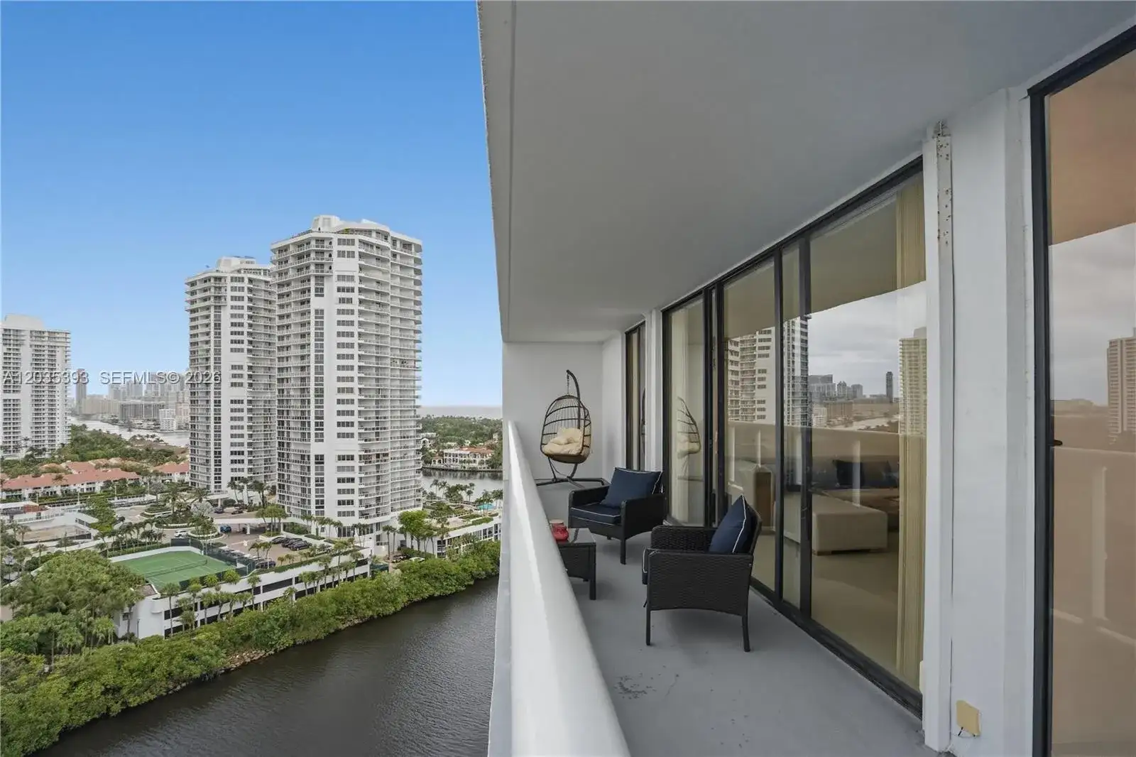 20505 E Country Club Dr # 1739, Aventura FL 33180 photo 3