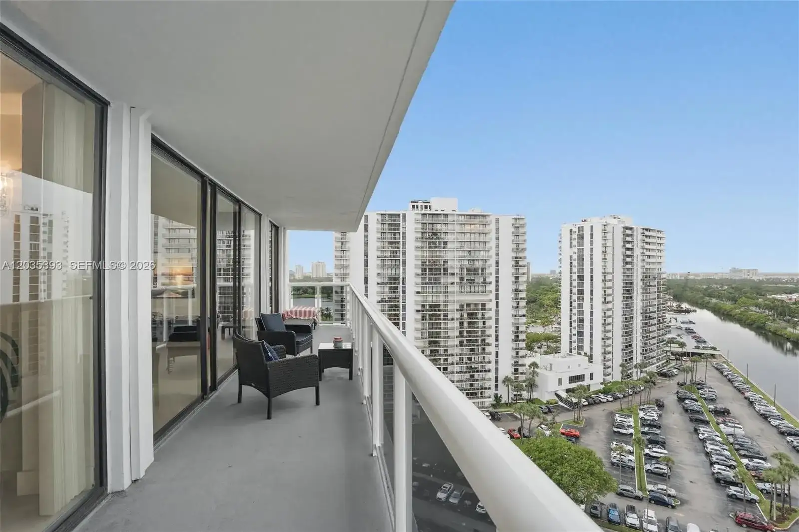 20505 E Country Club Dr # 1739, Aventura FL 33180 photo 4
