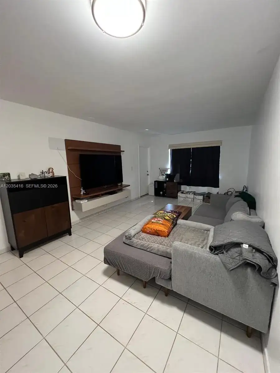 13101 Memorial Hwy 201 Hwy # 201, North Miami FL 33161 photo 5