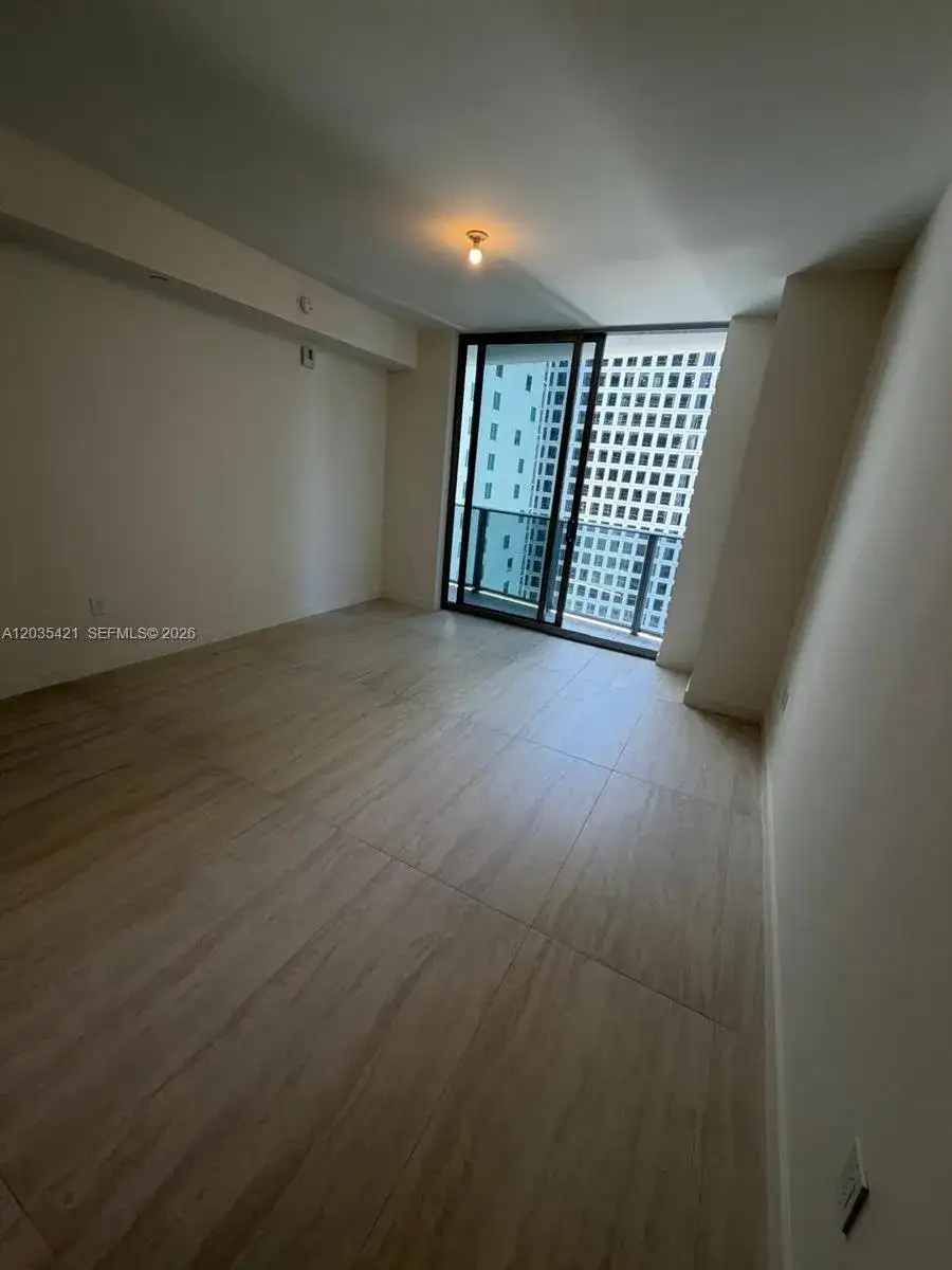 77 SE 5th # 2512, Miami FL 33131 photo 4