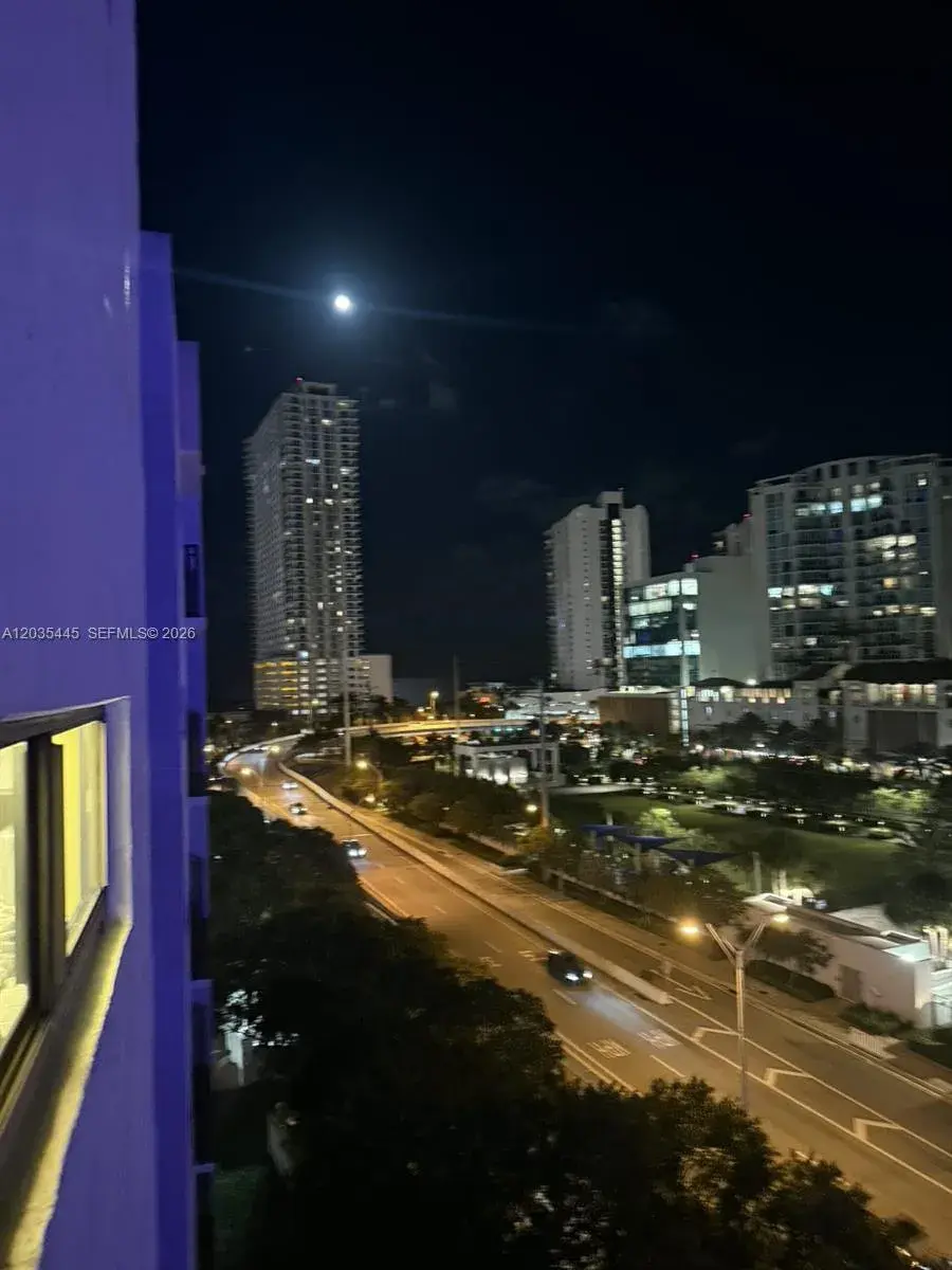 16909 N Bay Rd # 1020, Sunny Isles Beach FL 33160