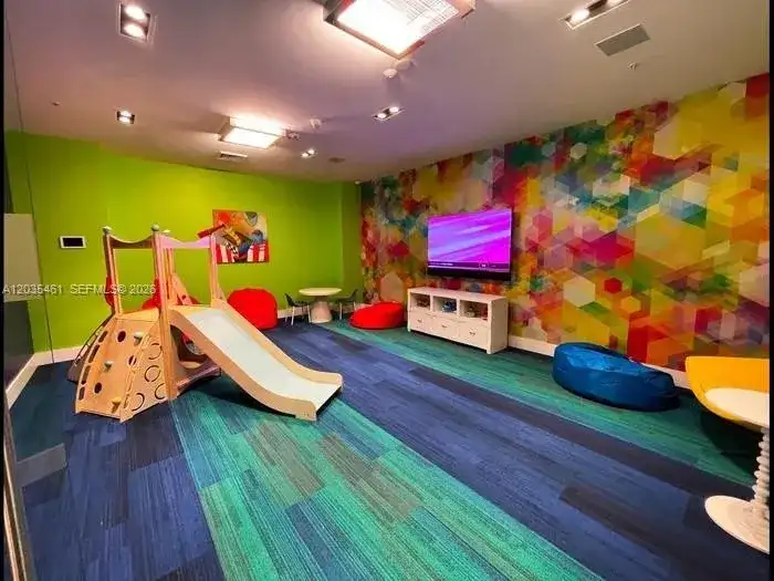 1000 NW 7th St # 310, Miami FL 33136 photo 5