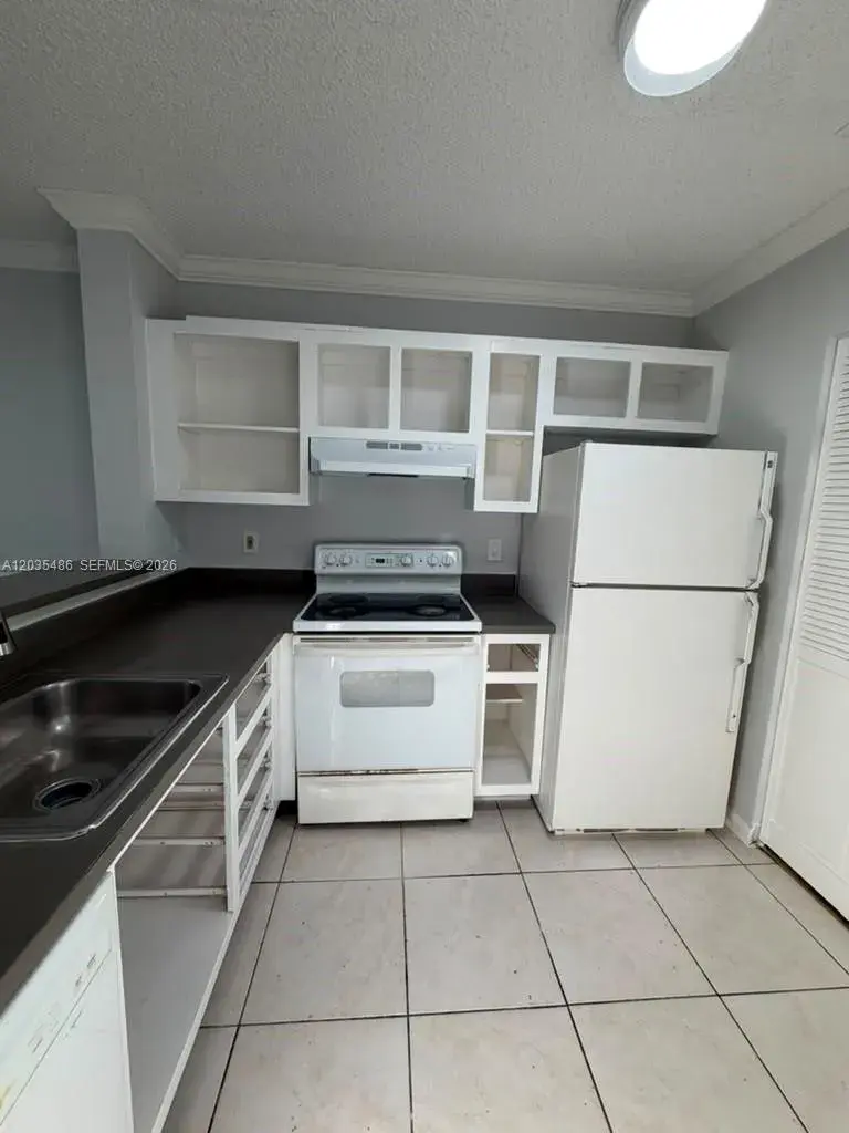 1170 NW 80th Ave # 205, Margate FL 33063