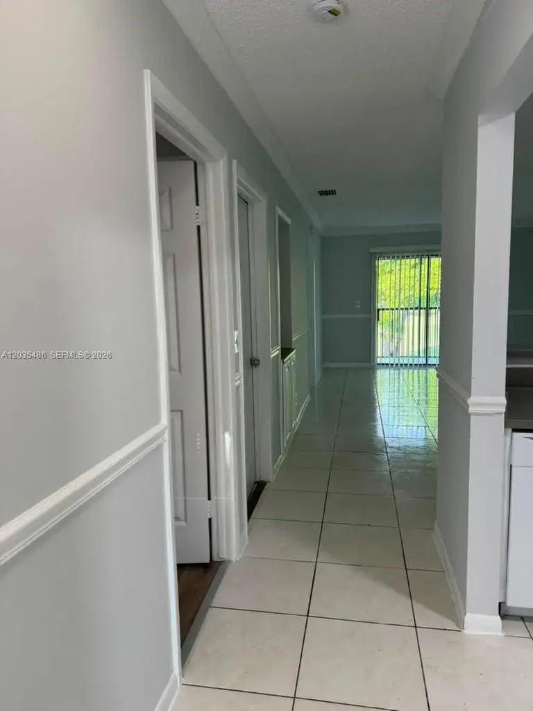 1170 NW 80th Ave # 205, Margate FL 33063