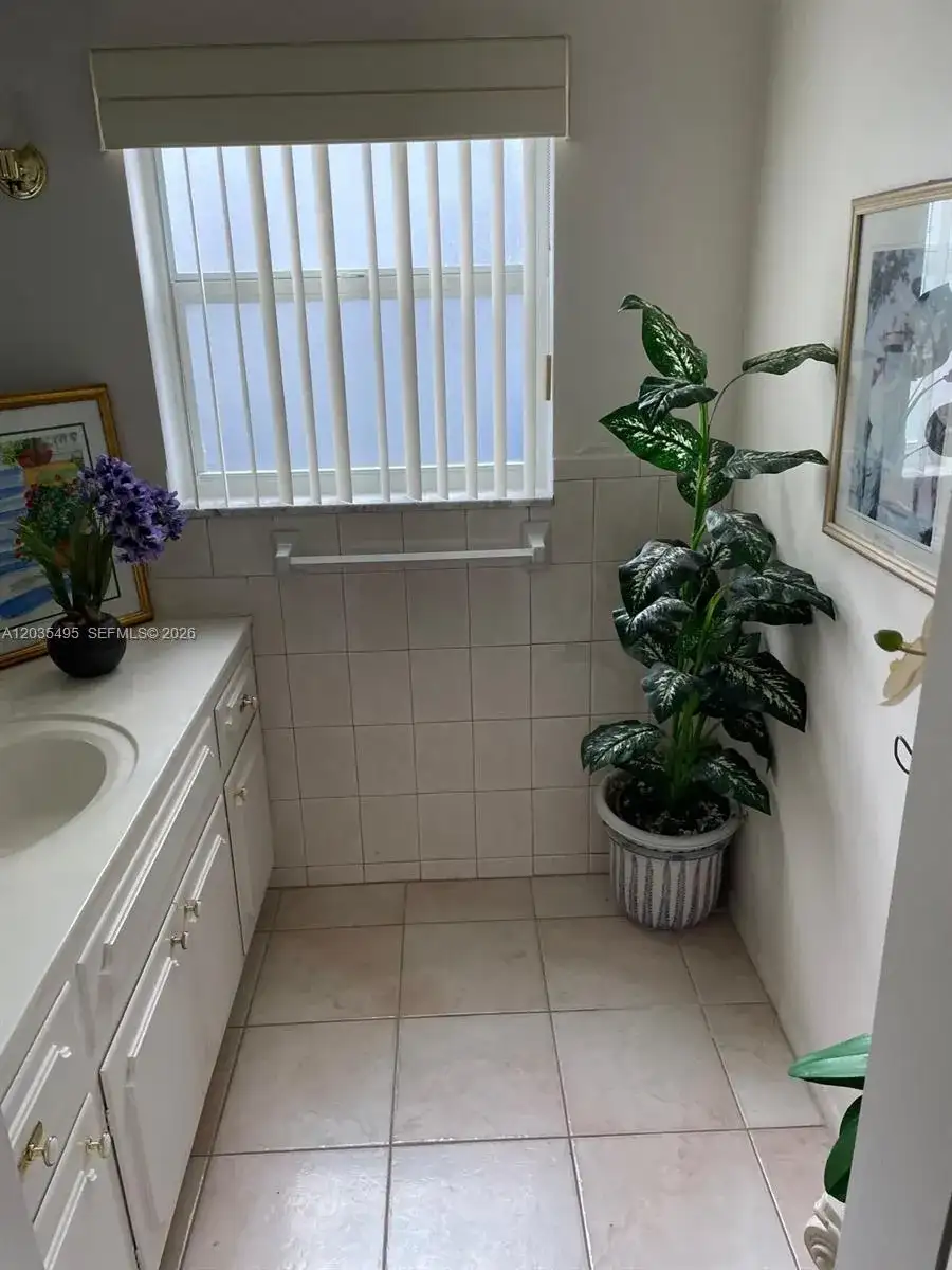 4808 NE 25th Ave # 2, Fort Lauderdale FL 33308 photo 3