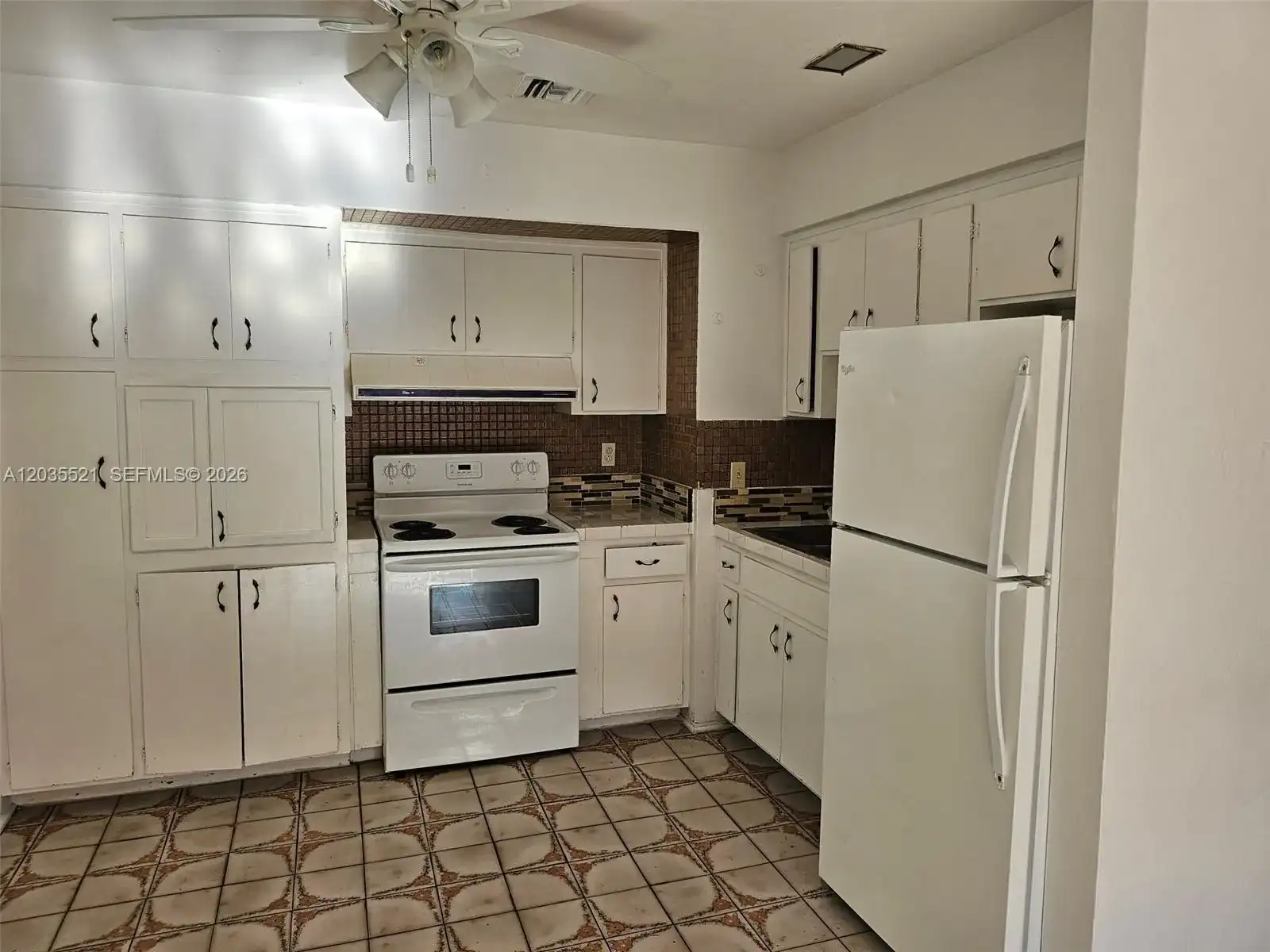 709 NE 4th Ct # 6, Hallandale Beach FL 33009